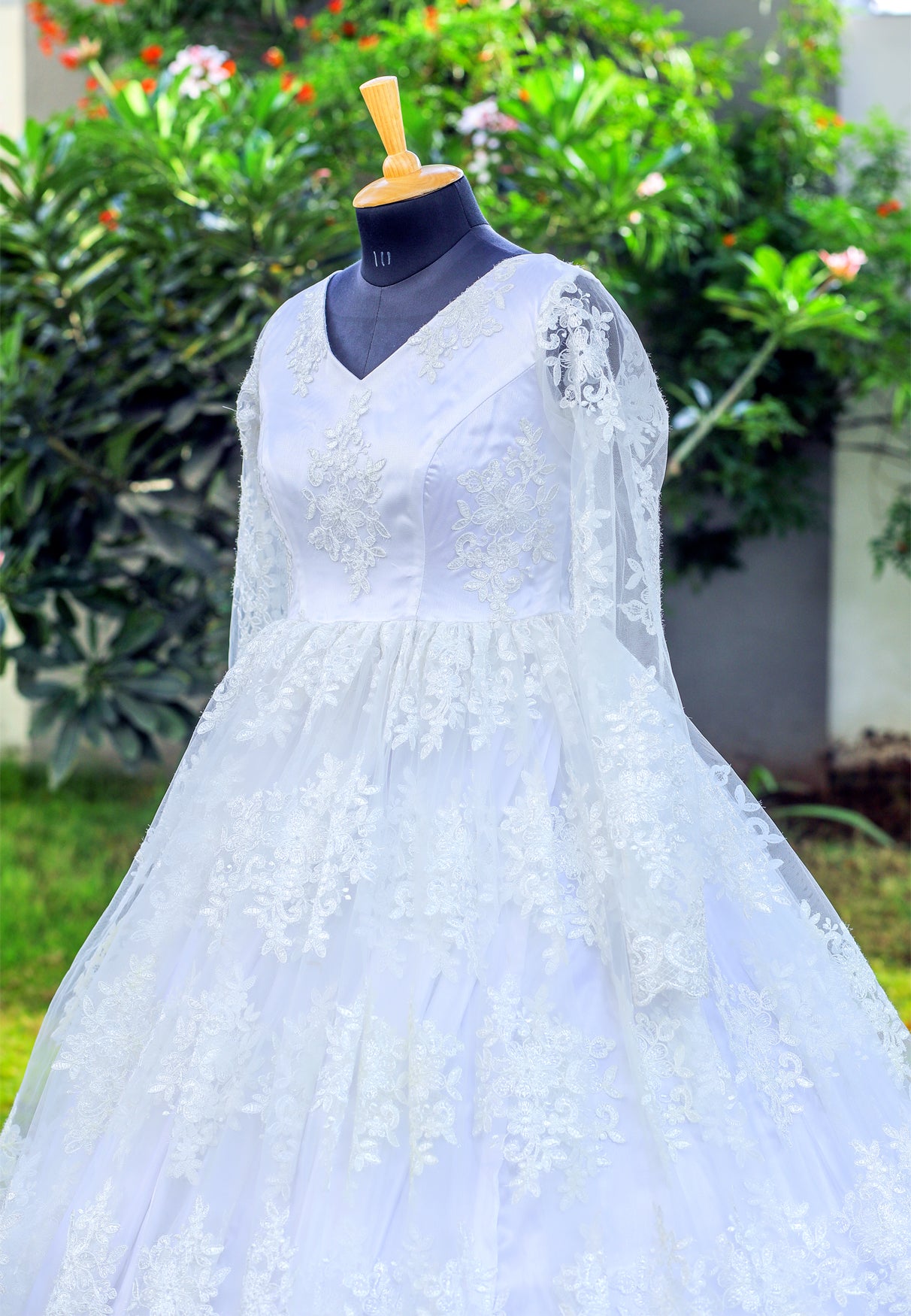 Bridal Wedding Gown with Stylish Back Knot