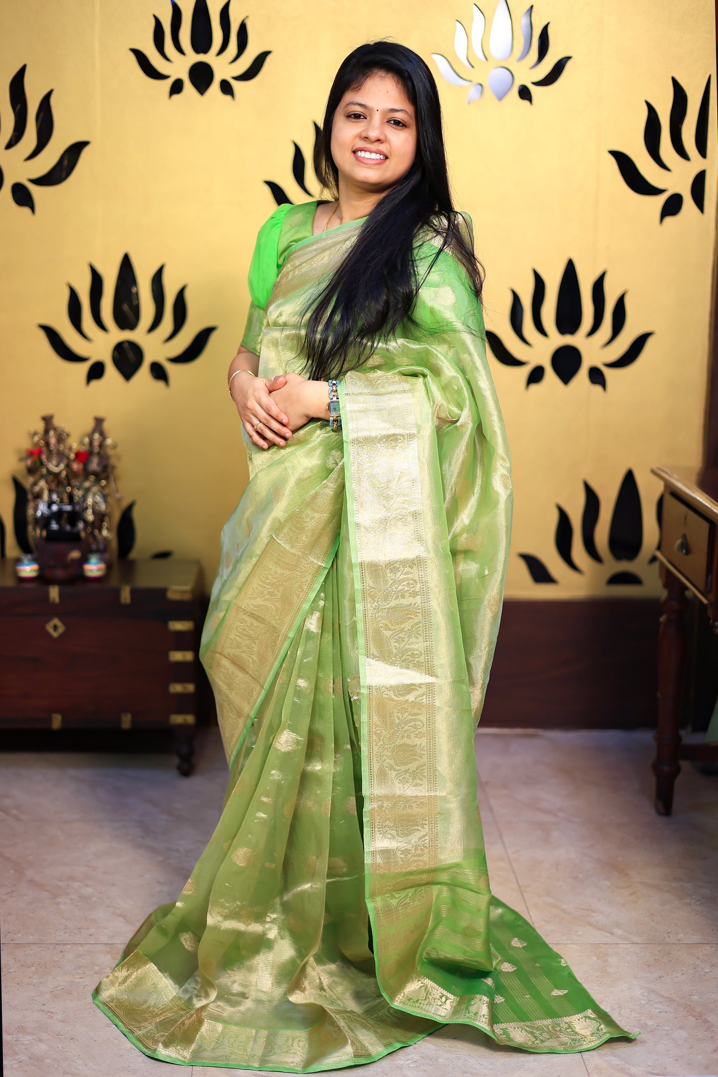 Smart Saree Style